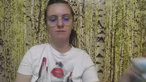Snapshot of oliviasager chatting on 10-05-25, 04:44 Mistress Olivia online show from 10-05-25, 04:44