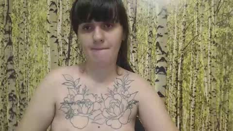 Snapshot of oliviasager chatting on 10-07-25, 09:12 Mistress Olivia online show from 10-07-25, 09:12
