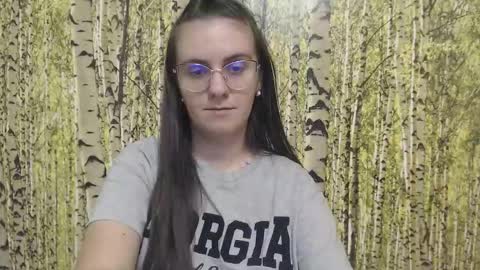 Snapshot of oliviasager chatting on 10-09-25, 06:28 Mistress Olivia online show from 10-09-25, 06:28