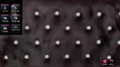 Snapshot of oliviashaw23 chatting on 03-05-25, 10:33 Olivia online show from 03-05-25, 10:33
