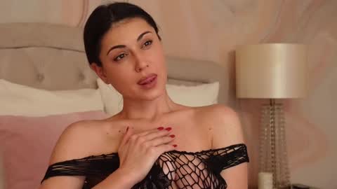 OliviaSway online show from 12-10-24, 02:16