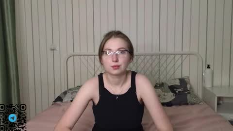 Kylie online show from 09-29-25, 06:35