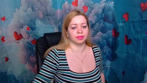 Snapshot of oliviaverr chatting on 02-13-26, 02:02 Oliviaverr online show from 02-13-26, 02:02