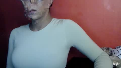Snapshot of oliviazalabaria chatting on 02-16-26, 12:29 oliviazalabaria online show from 02-16-26, 12:29