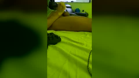 olivier_21 online show from 06-25-26, 07:18