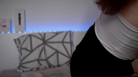 Angelina Lina online show from 01-30-25, 09:58