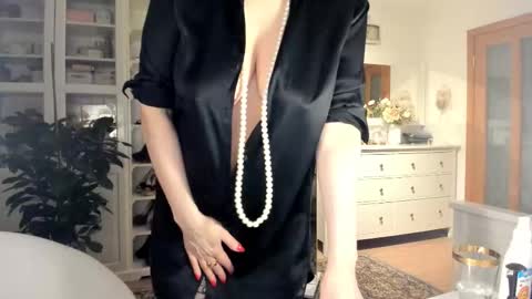 ollalla7 online show from 03-01-26, 12:56