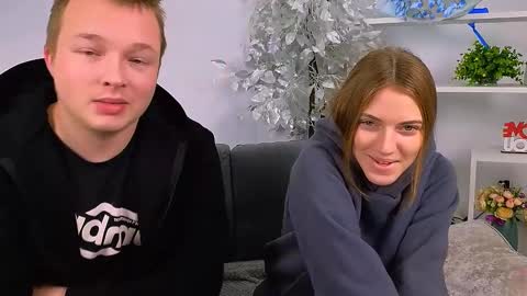 Olli and Stiw online show from 11-14-25, 08:46