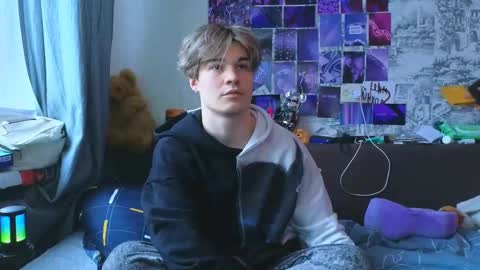 Tony online show from 02-11-25, 02:02