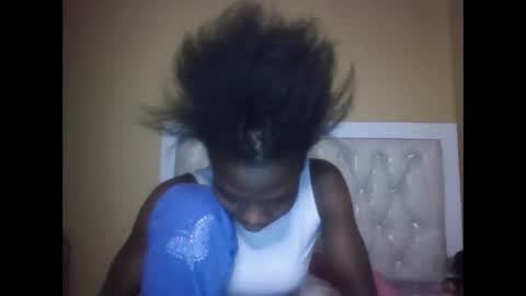 Snapshot of olwami4 chatting on 12-15-25, 01:54 olwami4 online show from 12-15-25, 01:54