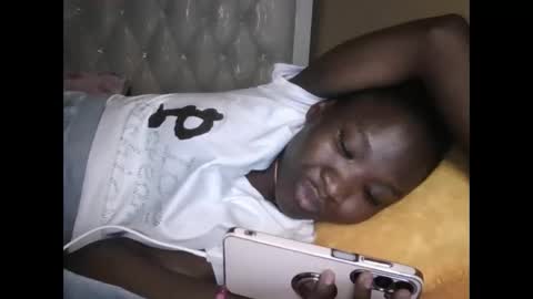 olwami4 online show from 03-05-26, 06:37