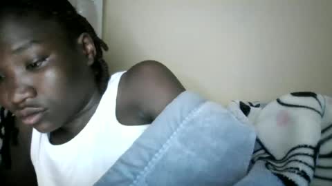 olwami4 online show from 06-15-26, 12:24