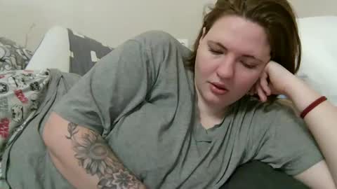 OlyaAndNetty online show from 03-07-25, 07:05