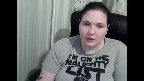 OlyaAndNetty online show from 10-11-25, 04:16