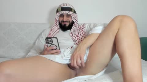 Snapshot of omar_xoxo chatting on 03-12-26, 10:05 Omar online show from 03-12-26, 10:05