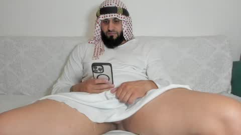 Omar online show from 05-25-26, 08:26