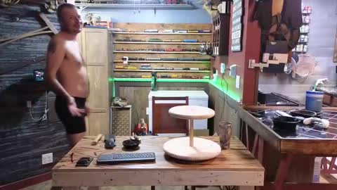 Snapshot of omfgy chatting on 11-23-25, 04:51 Norm online show from 11-23-25, 04:51