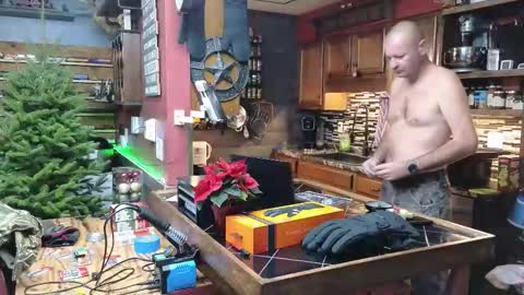 Snapshot of omfgy chatting on 11-29-25, 08:12 Norm online show from 11-29-25, 08:12