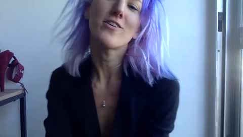 omilk online show from 12-07-24, 06:48