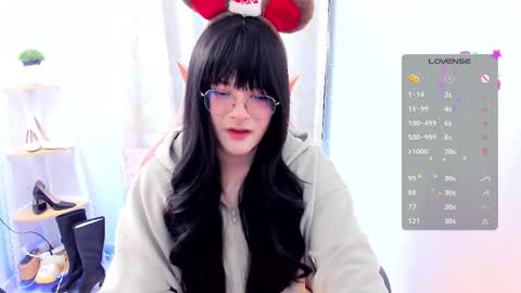 Snapshot of omorimori chatting on 11-22-25, 03:00 Omori Chan online show from 11-22-25, 03:00