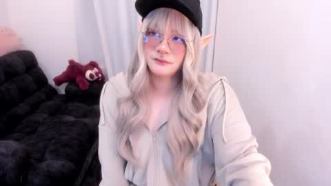 Snapshot of omorimori chatting on 06-08-26, 02:39 Omori Chan online show from 06-08-26, 02:39