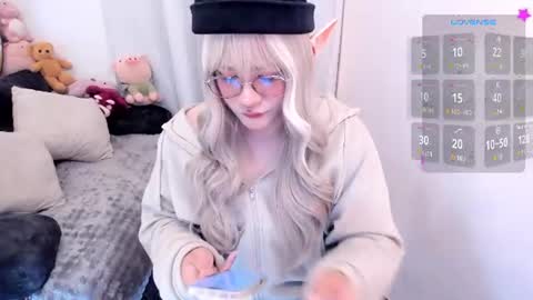 Snapshot of omorimori chatting on 07-06-26, 01:19 Omori Chan online show from 07-06-26, 01:19