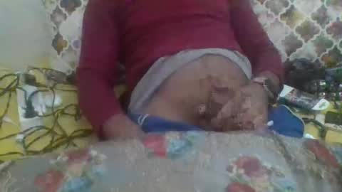 Snapshot of omza99 chatting on 11-13-25, 02:49 omza99 online show from 11-13-25, 02:49