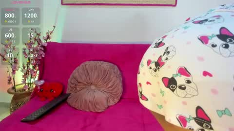 Violette online show from 04-23-26, 03:19