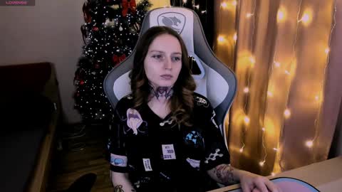 Snapshot of on_yxxx chatting on 01-12-25, 08:57 on_yxxx online show from 01-12-25, 08:57