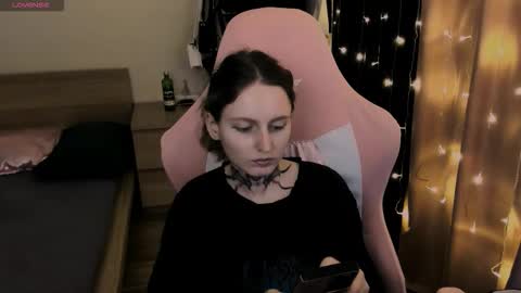 Snapshot of on_yxxx chatting on 10-23-25, 09:13 on_yxxx online show from 10-23-25, 09:13