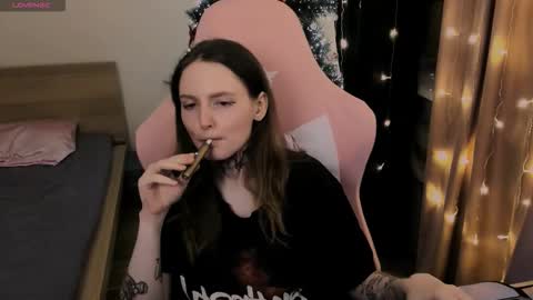 Snapshot of on_yxxx chatting on 12-17-25, 04:46 on_yxxx online show from 12-17-25, 04:46