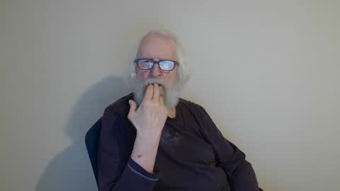 Somewhere over the rainbow online show from 03-10-25, 06:16