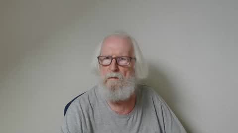 Somewhere over the rainbow online show from 09-17-25, 01:57