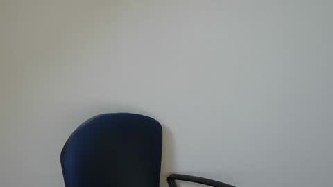 Somewhere over the rainbow online show from 04-23-26, 01:24