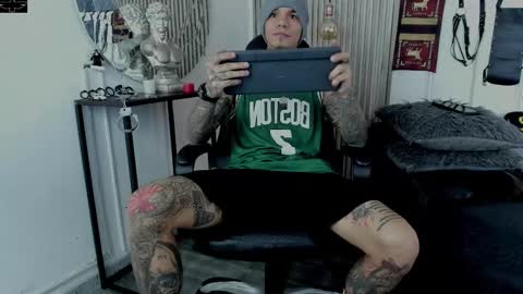     ... online show from 10-02-25, 07:54