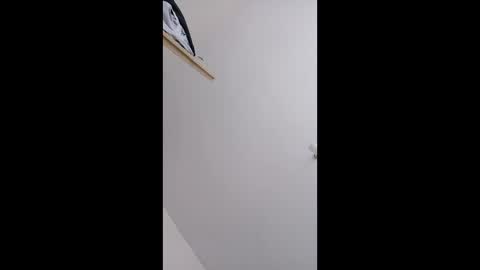 Snapshot of onder950105 chatting on 05-29-26, 12:25 onder950105 online show from 05-29-26, 12:25