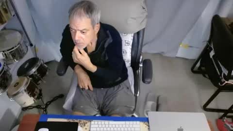 ondoko1234 online show from 10-19-25, 08:20