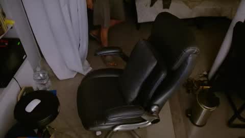 ondoko1234 online show from 05-18-26, 06:08