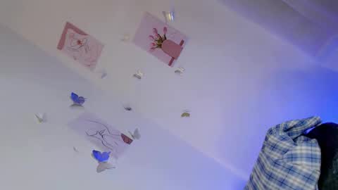 jessy online show from 05-16-26, 04:09