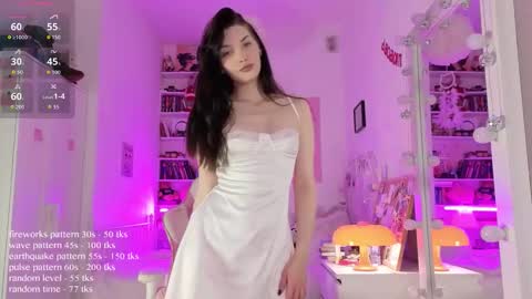 Ana online show from 10-19-25, 12:28