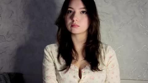 Snapshot of onejane chatting on 03-05-26, 12:45 Jane online show from 03-05-26, 12:45