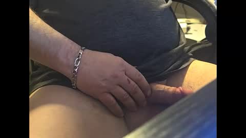 Unpredictable online show from 03-08-26, 01:26