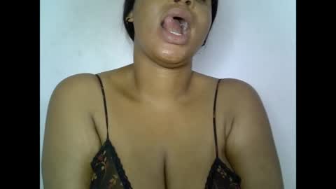Snapshot of oneofdbestchubbygaloncb chatting on 05-02-26, 04:17 oneofdbestchubbygaloncb online show from 05-02-26, 04:17