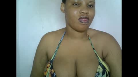 Snapshot of oneofdbestchubbygaloncb chatting on 05-18-26, 04:13 oneofdbestchubbygaloncb online show from 05-18-26, 04:13