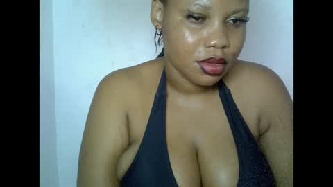 Snapshot of oneofdbestchubbygaloncb chatting on 05-25-26, 04:02 oneofdbestchubbygaloncb online show from 05-25-26, 04:02