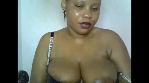 Snapshot of oneofdbestchubbygaloncb chatting on 05-29-26, 06:28 oneofdbestchubbygaloncb online show from 05-29-26, 06:28