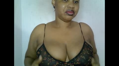 Snapshot of oneofdbestchubbygaloncb chatting on 05-31-26, 02:35 oneofdbestchubbygaloncb online show from 05-31-26, 02:35