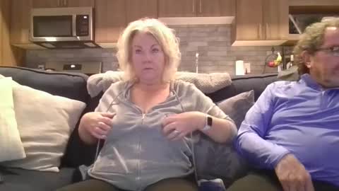 couple mature milf bigboobs curvy mommydaddy online show from 01-14-25, 10:44