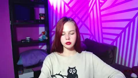Snapshot of onessandra chatting on 09-30-25, 07:35 onessandra online show from 09-30-25, 07:35