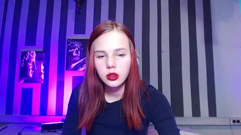 Snapshot of onessandra chatting on 10-08-25, 06:11 onessandra online show from 10-08-25, 06:11